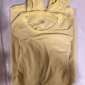 Lululemon long sleeve workout top